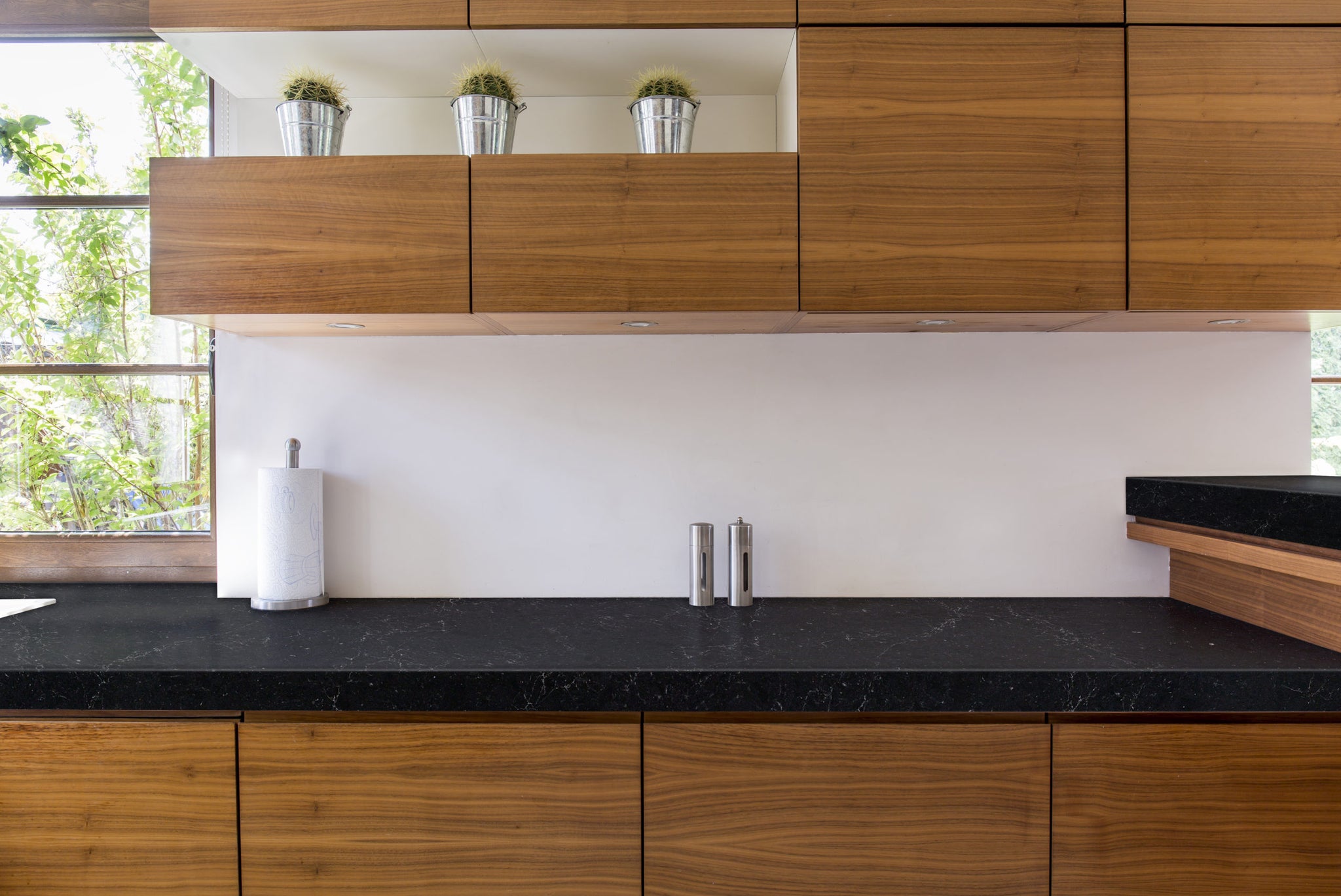 Nightfall-Honed-scaled